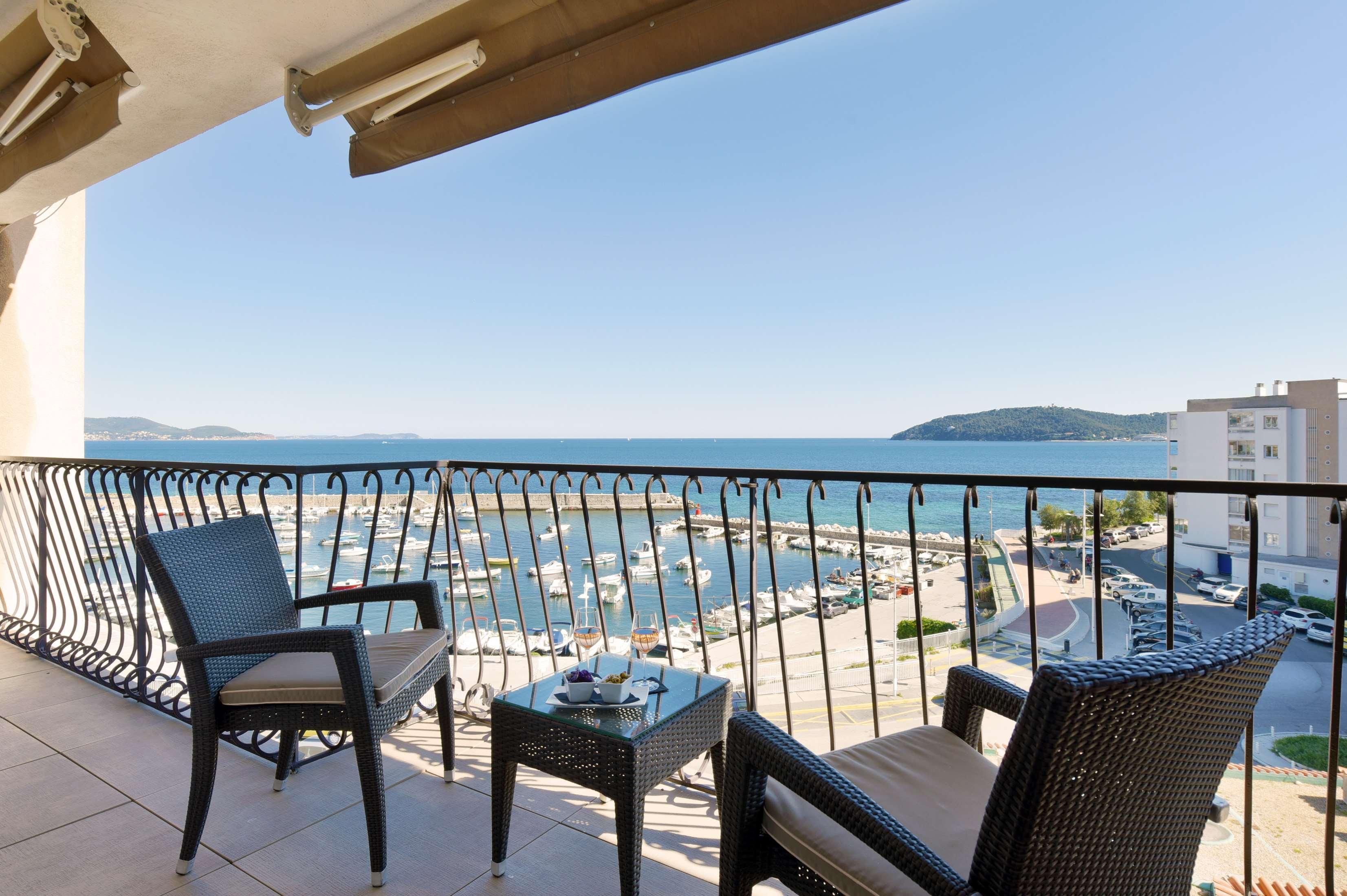Best Western Plus La Corniche Toulon Exterior photo